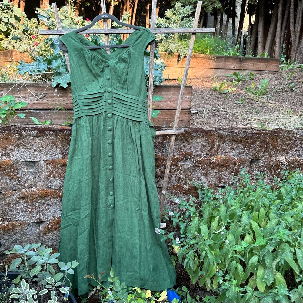 Linennaive Dress